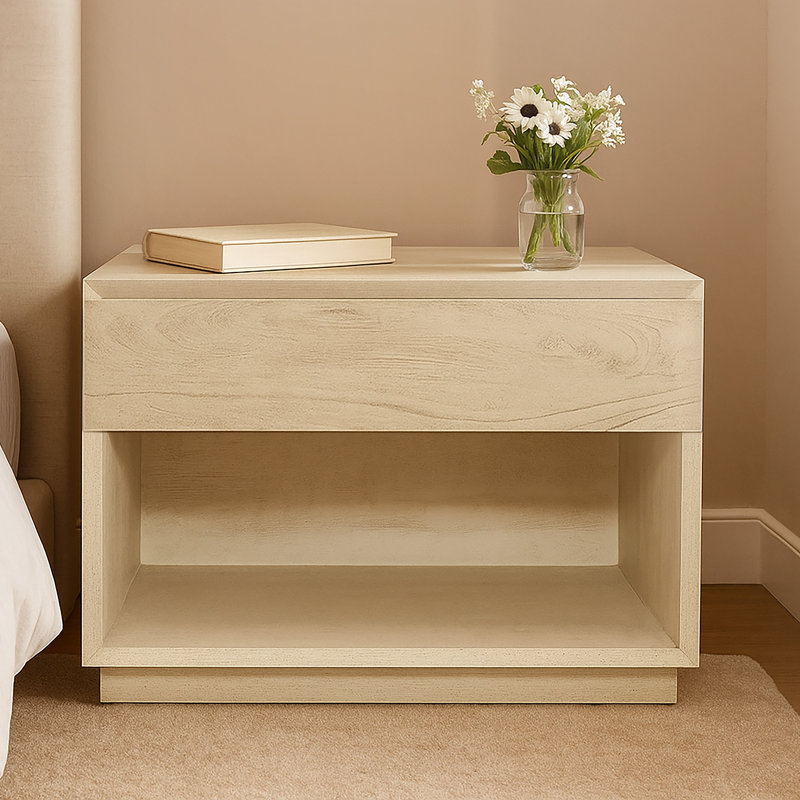 Table de chevet en bois massif Bjartur