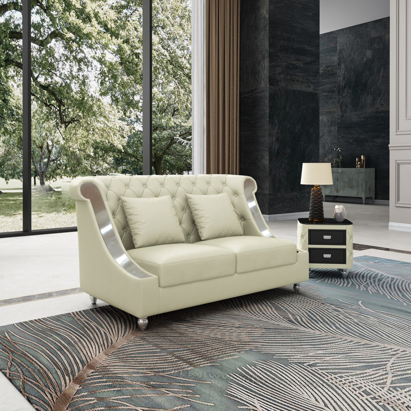 Mayfair Loveseat, Off White