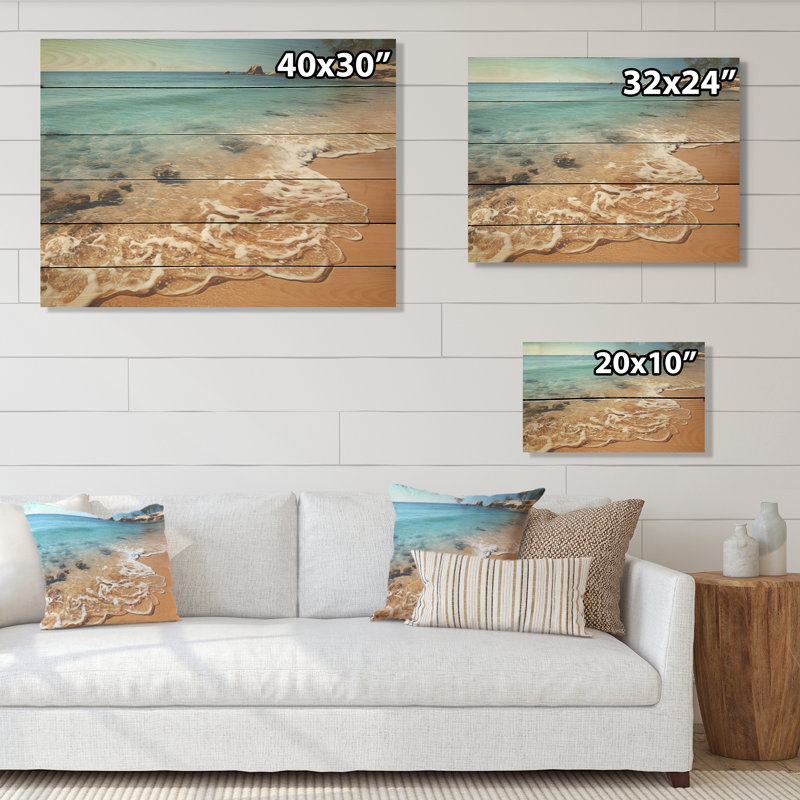 Shoreline Shadows On Beautiful Beach I - art mural en bois côtier sur bois de pin naturel, H 30 po x l 40 po