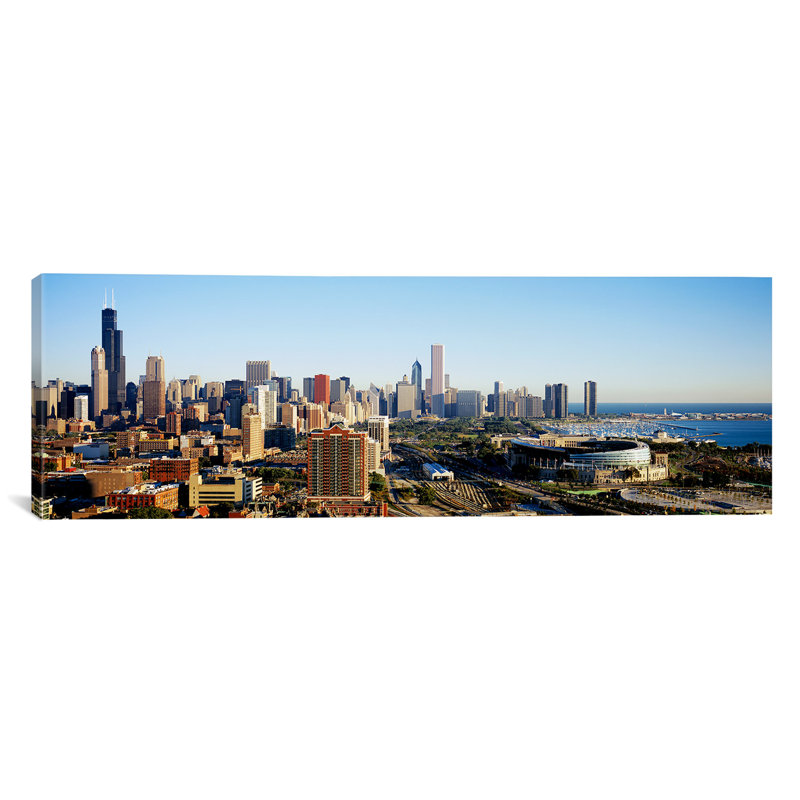 «Chicago, Illinois», reproduction de photo sur toile, H 12 po x l 36 po x P 1,5 po, Cadre noir