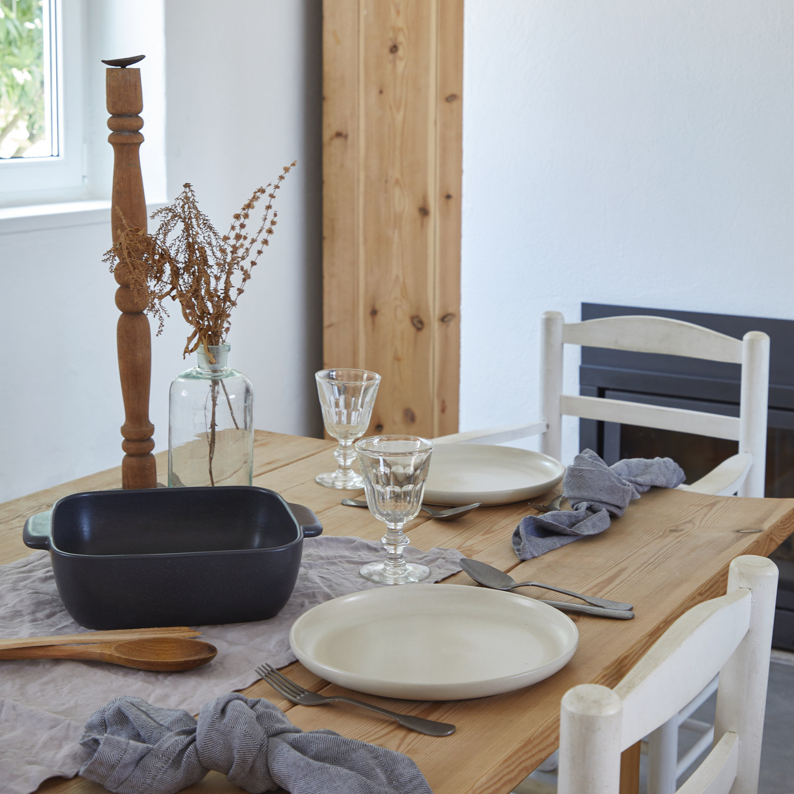 Casafina Pacifica Square Stoneware Baker, Seed Gray