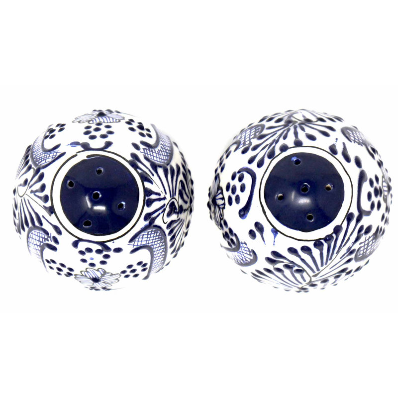 Charlton Home® Camargue Handmade Pottery Pepper Shaker