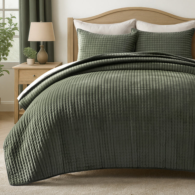 Ensemble de courtepointe PearlVelvet, Courtepointe pour lit grand + deux taies décorati, Vert olive