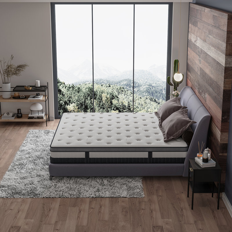 White Noise Pillow Top Innerspring / Coil Mattress, Small Single (2'6)