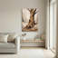 Tableau sur toile représentant un tronc d'arbre beige et brun aux racines apparentes dans une forêt blanche-557910804