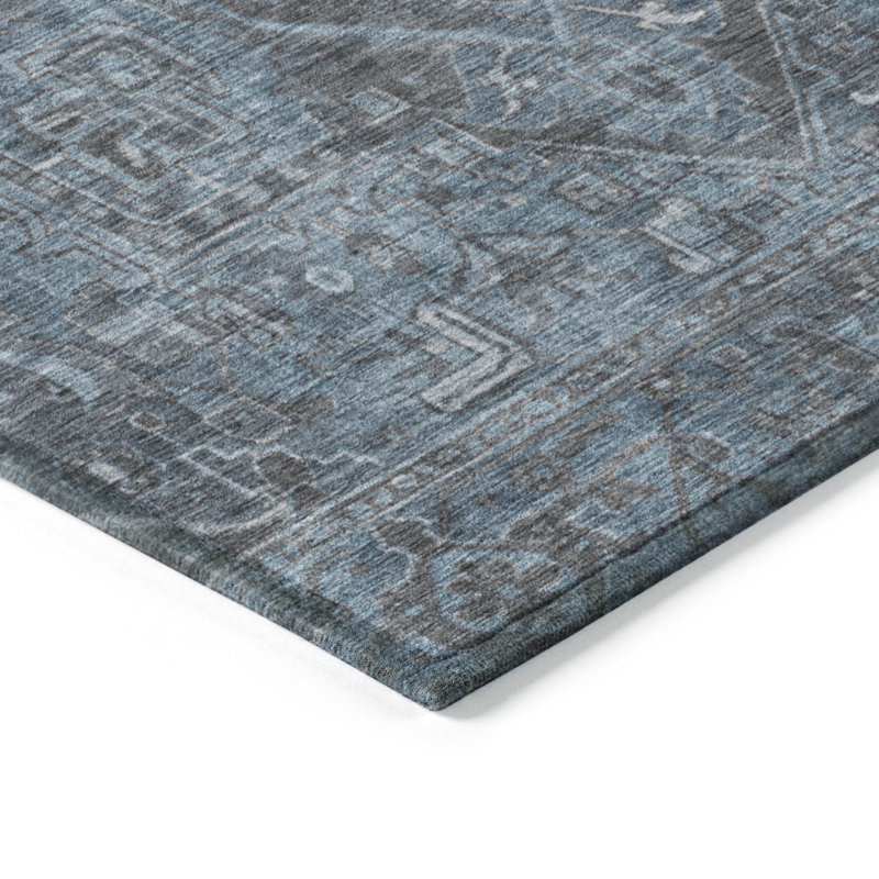 Washable Oriental Indoor / Outdoor Rug, Rectangle 1'8" x 2'6"