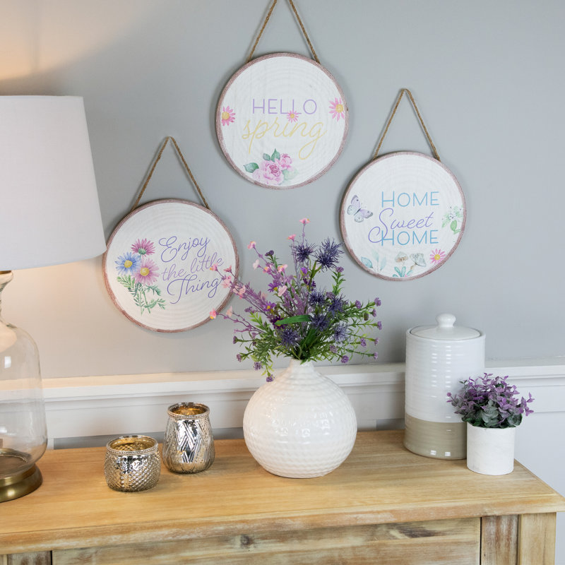 Wall Decor on Wood