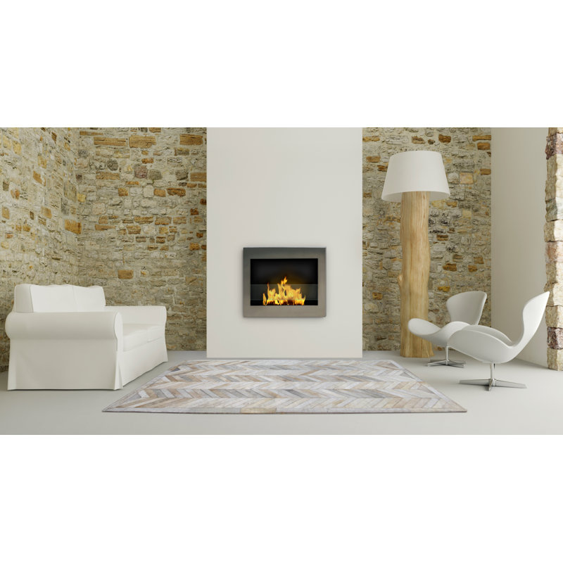 Area Cowhide Chevron Area Rug in Cream/Gray, Rectangle 5' x 8'