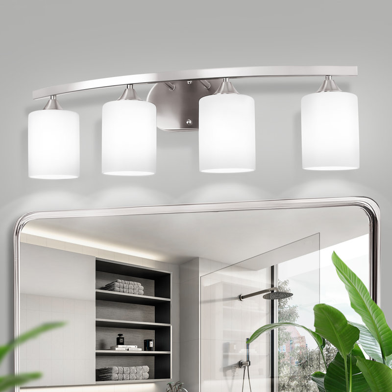 28 po Éclairage pour meuble-lavabo cylindrique moderne en nickel 4 lumières pour salle de bain, chambre à coucher avec bras courbés et abat-jour en verre blanc lait