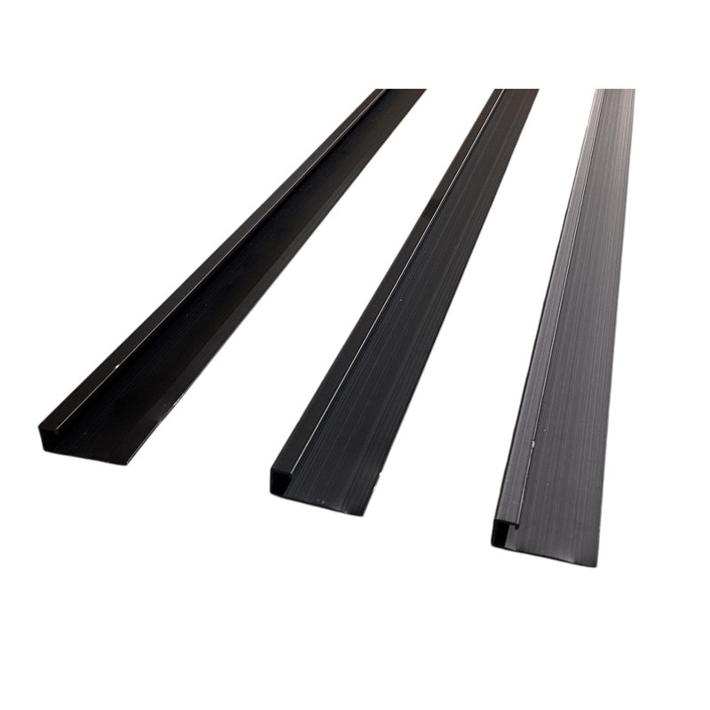 Poteau en aluminium se terminant par 2850 mm (112,20 po) - Noir (10 pièces)