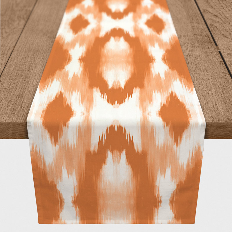 Chemin de table Westrick, 72 po x 16 po, Orange, Madeley Shibori ciel