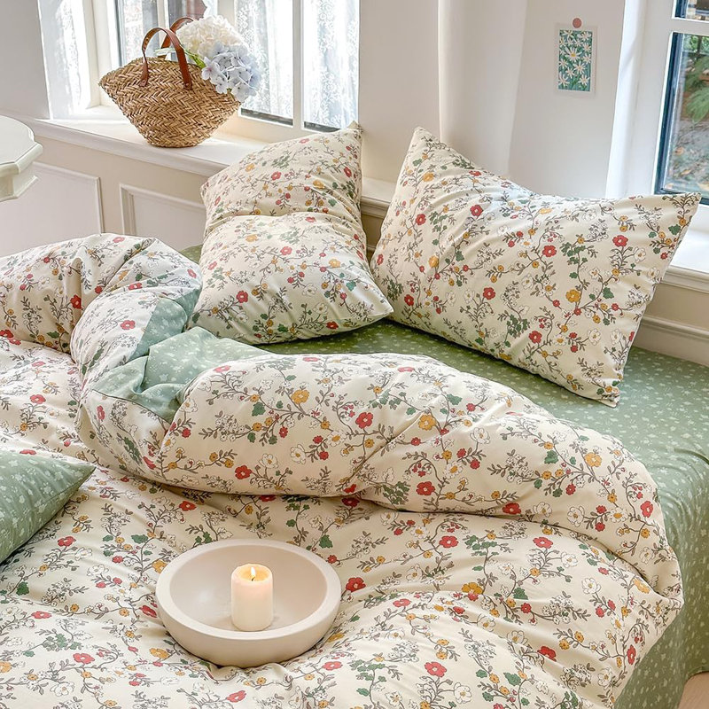 Polyester Floral Duvet Cover with Pillowcases