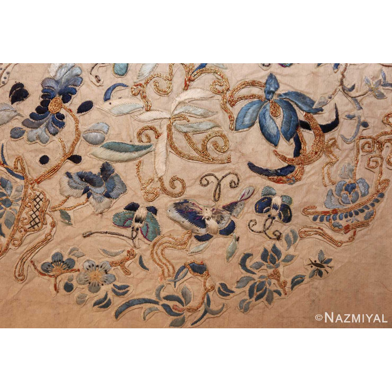 Chinese One-of-a-Kind 8" Area Rug
