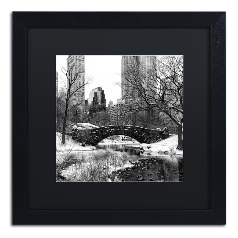 Art mural encadré - Décoration murale avec cadre mat «Philippe Gapstow Bridge Central Park» par Philippe Hugonnard - art du salon, de la cuisine et de la salle de bain - 16 x 16