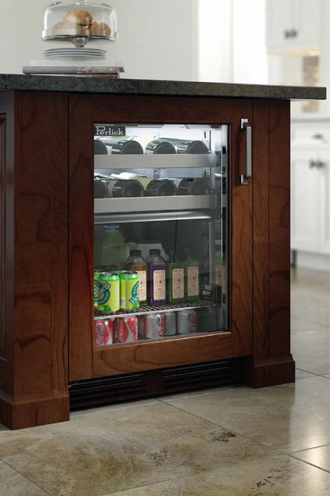 Beverage Refrigerators & Coolers