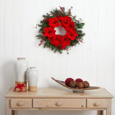 Faux Plastic 24'' Wreath