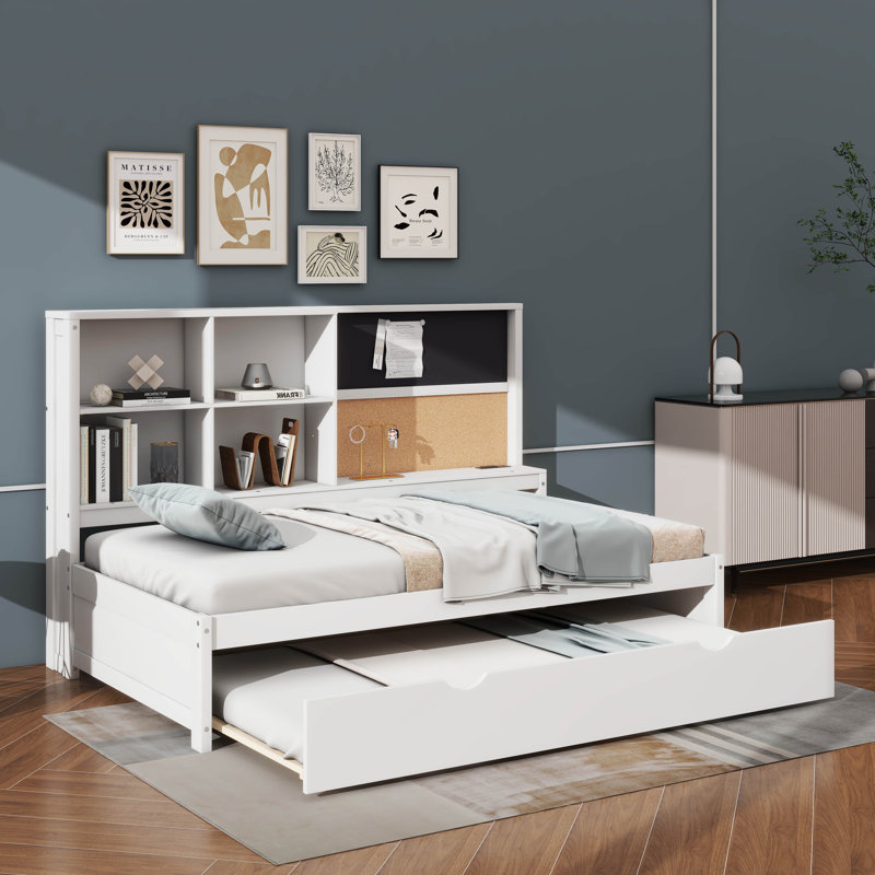 Lit de jour compact compact avec tablettes intégrées et tableau gigogne