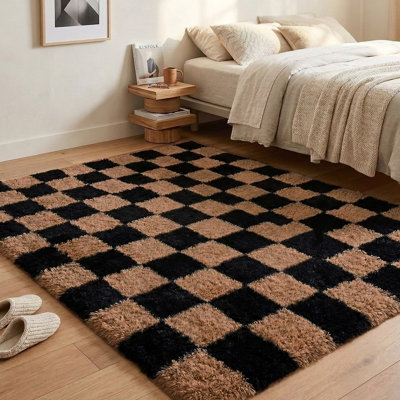 Plush Checkered Shag Area Rug - Soft Fluffy Black & Brown Grid Fleece Carpet for Living Room, Bedroom, Dry-Clean Only, High-Pile Shaggy Rug with Modern Checkerboard Pattern, Cozy Non-Slip Floor Decor for Contemporary Home Spaces