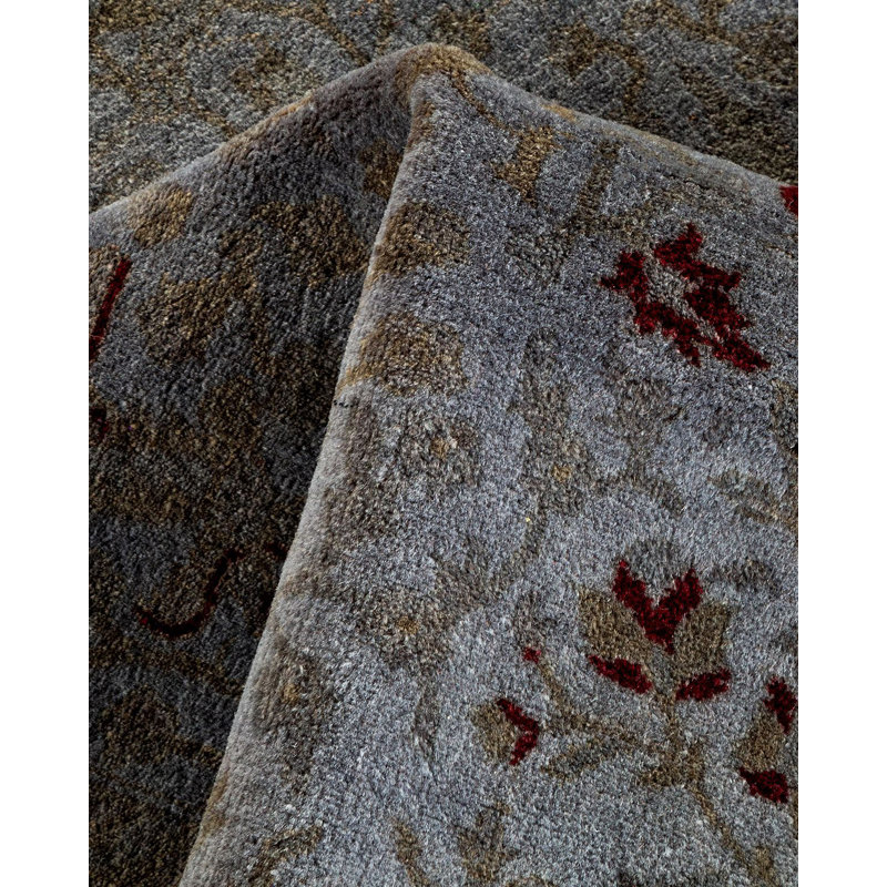 Fine Vibrance One-of-a-Kind 4' 3" X 5' 10" Hand Knotted Area Rug