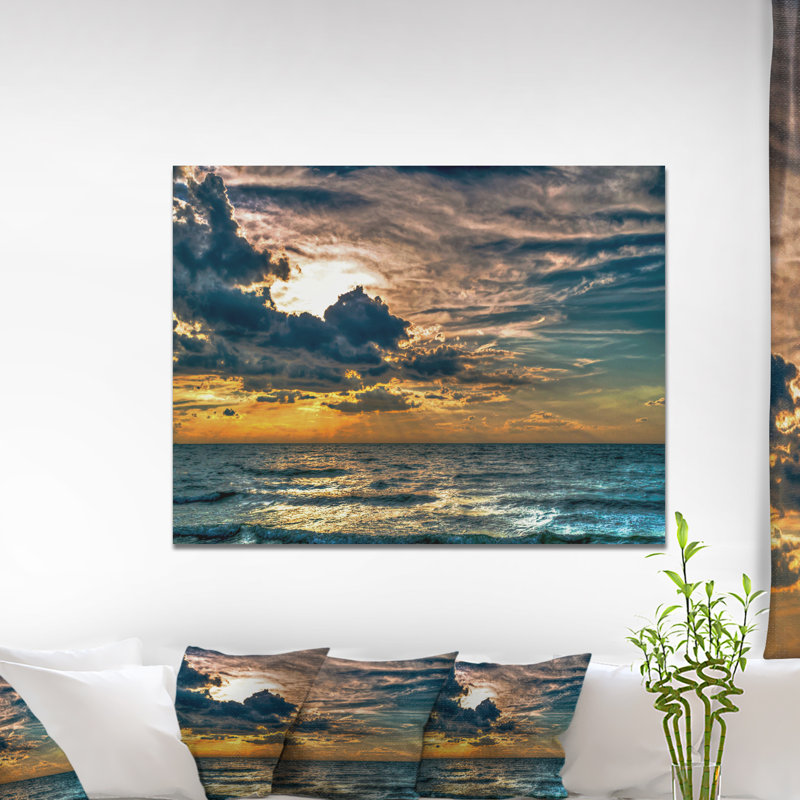«Risa Sun Break over Blue Ocean», photographie, H 30 po x l 40 po x P 1,5 po, Toile tendue