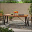 Table de salle à manger d'extérieur à base en bois d'acacia avec finition en teck, résistante aux intempéries et élégante pour la terrasse ou le jardin