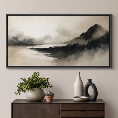 Paysage de lac de montagne brumeux dans des tons neutres doux pour un décor de chambre à coucher serein - impression sur toile encadrée pour chambre principale