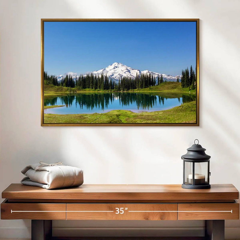 Mont Rainier, petite lagune, 25 po x 17 po, Cadre flottant doré