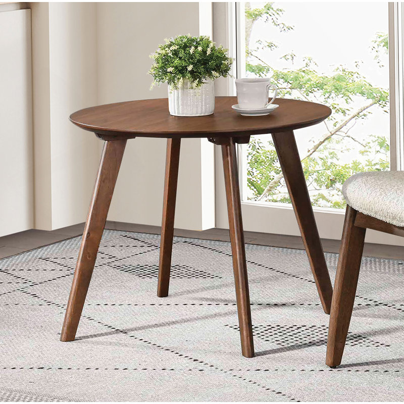 Table d'appoint contemporaine de style Mid-Century avec pieds fuselés, finition noyer chaleureux et fabrication durable
