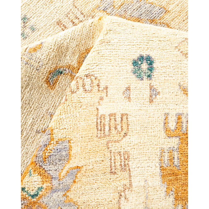 Tapis unique en laine de 2010 5 pi 2 po x 9 pi 10 po Flouve