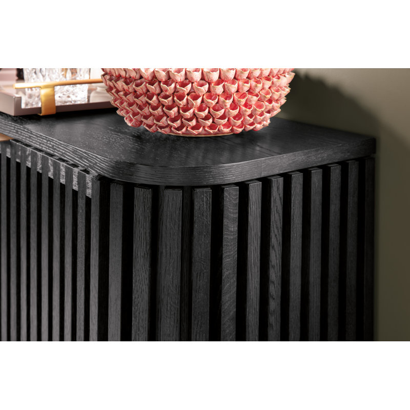 Commerce and Market Easton Entertainment Console