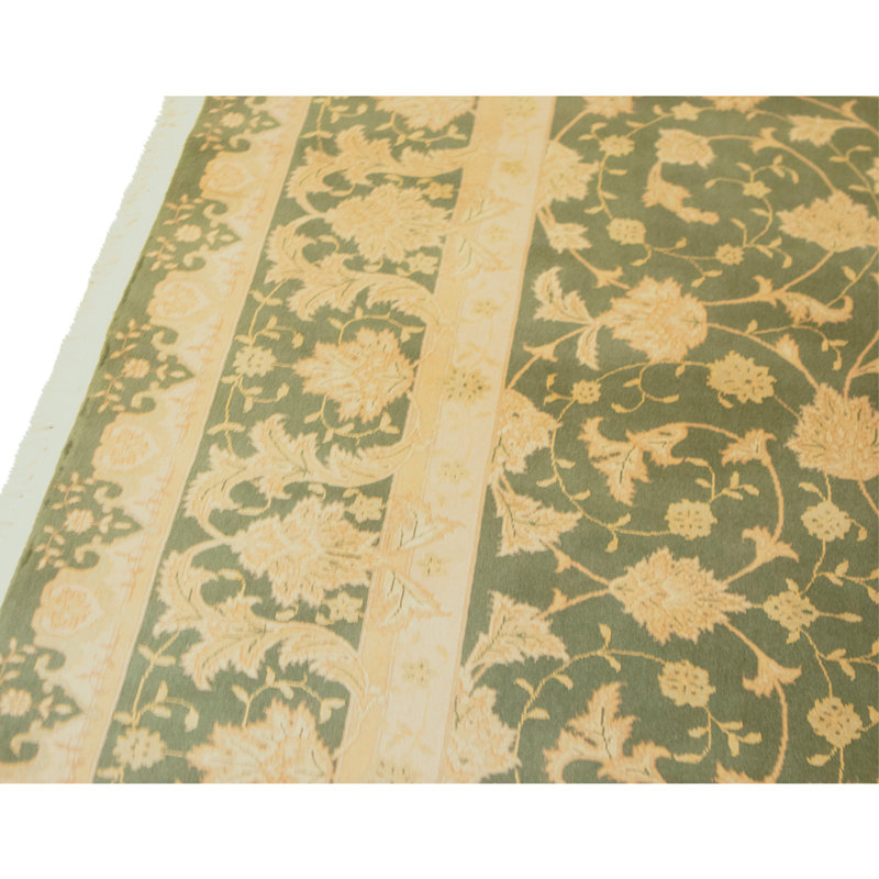 High-Quality Hand-Knotted Green And Cream Area Rug