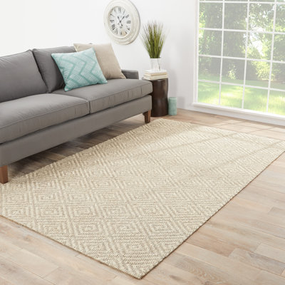 Tapis gris à motif géométrique naturel Jaipur Living Tampa (6 pi x 9 pi)