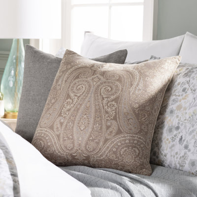 Gradiz BEH-002 20"H X 20"W Pillow Kit
