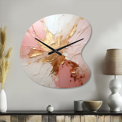 Or et rose, peinture fusion - peinture abstraite, horloge asymétrique en métal, forme unique de l'horloge beige