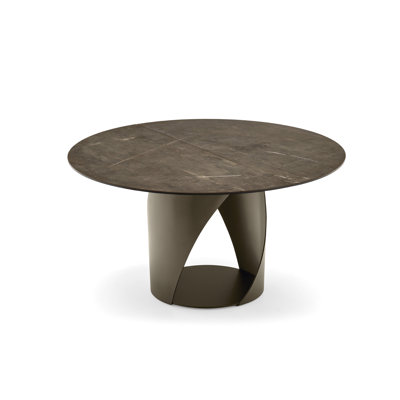 Cyclone Extendable Tables