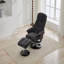 Fauteuil inclinable de massage en chenille avec repose-pieds en tissu-494235192-486271554