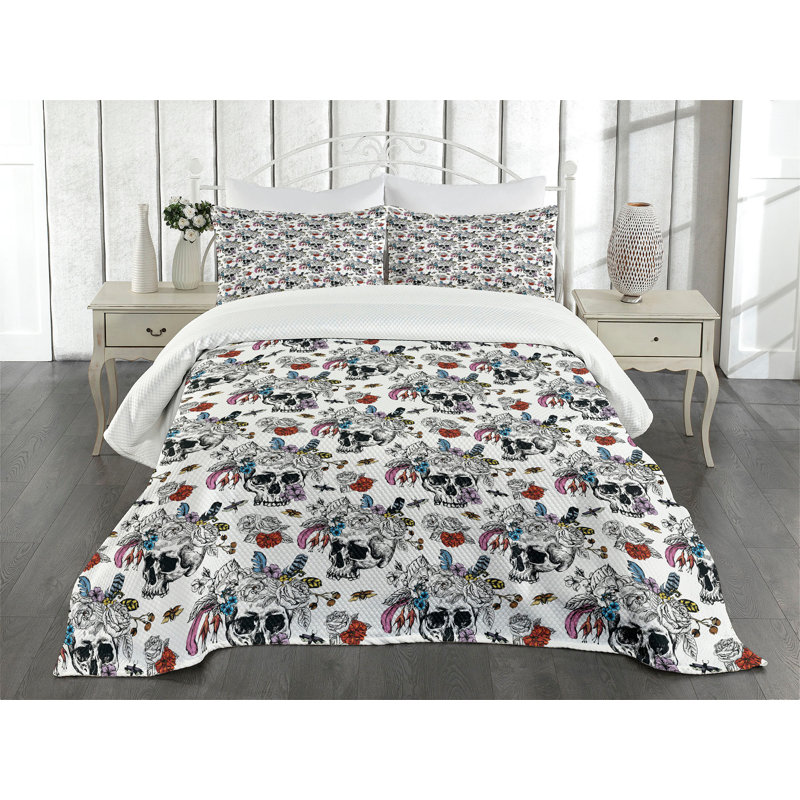 White Quilted King Bedspread Set with Skull and Flower Print