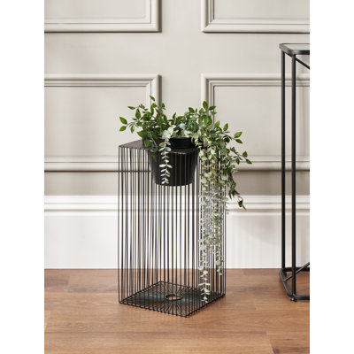 Metal Elevated Planter