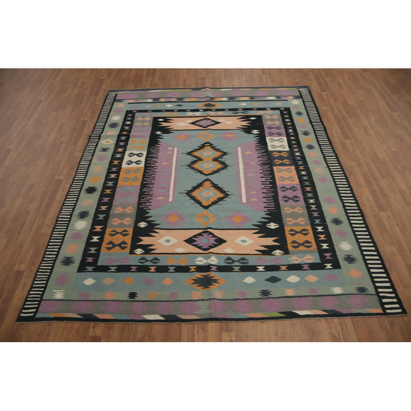 Tapis vibrant Kilim 8 x 10 avec accents tribaux audacieux