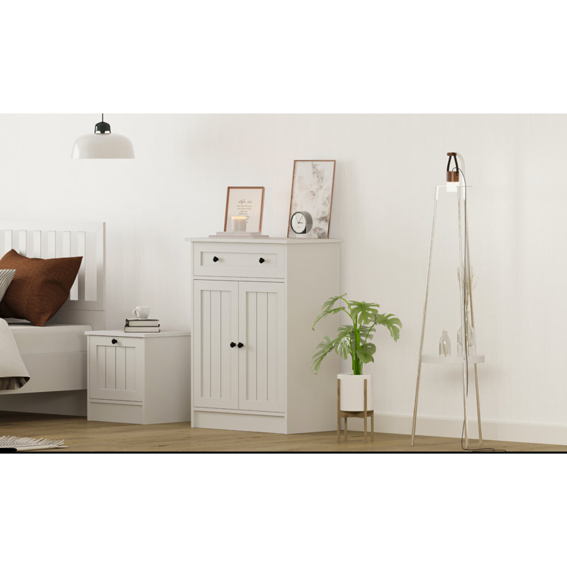 Rocksprings Chest Accent Chest