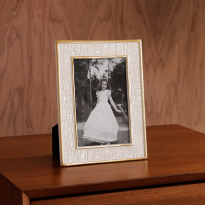 Frame Encanto Croc