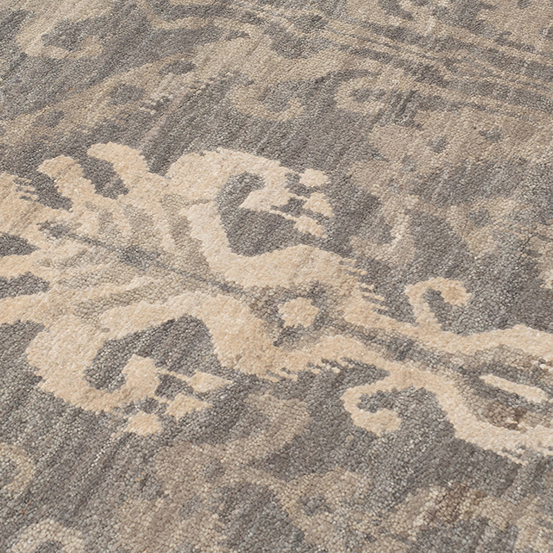Pearl Geometric Area Rug in Gray, Rectangle 2' x 3'