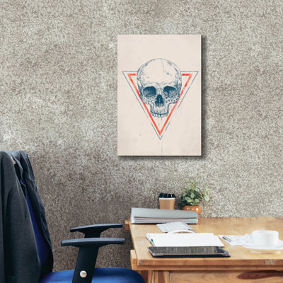 «Skull In Triangle 2» par Balazs Solti