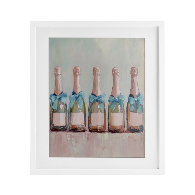 «Pink and Blue Champagne Bottles», reproduction imprimée sous verre encadrée par Petal Prints Design, H 21 po x l 17 po