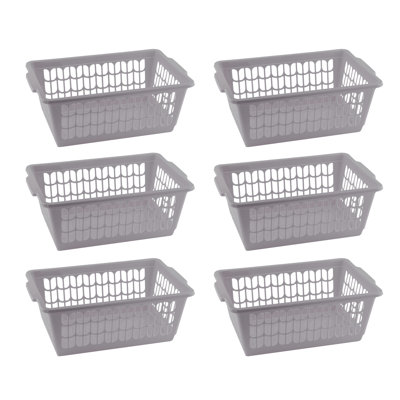 Ensemble de petits paniers en plastique