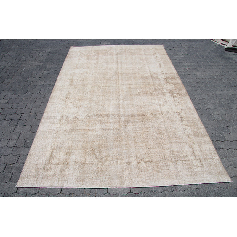 Tapis turc traditionnel tissé à la main dans des tons de terre riches - rétro et authentique