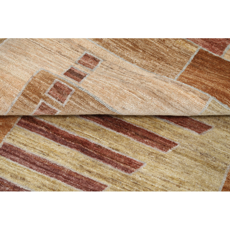 Tapis à motif géométrique abstrait en laine noué à la main beige, brun et rouge de 3,8 x 6 pi