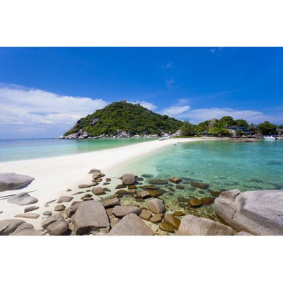 Nang Yuan Island by Holgs - Wrapped Canvas Print
