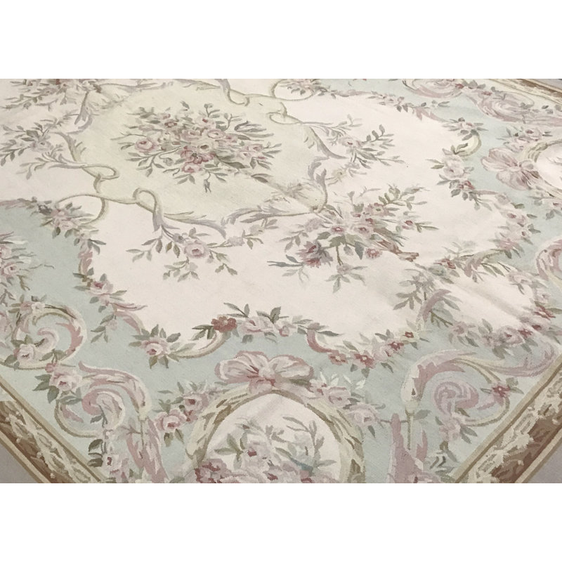 Hand-Knotted High-Quality Beige Area Rug