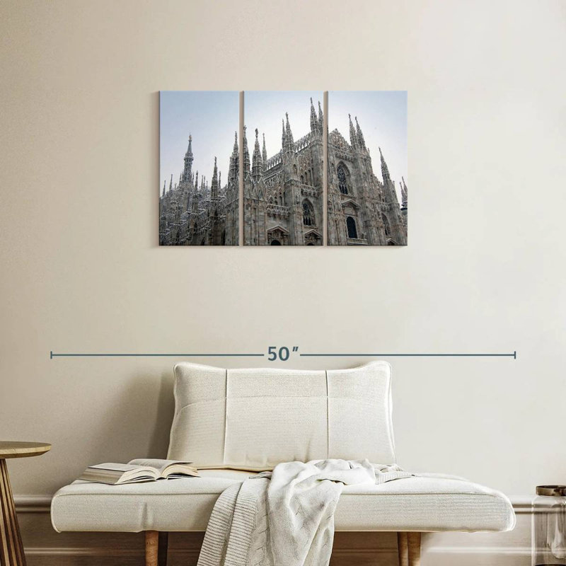 Sebbie Milan Cathedral, 20" H x 33" W